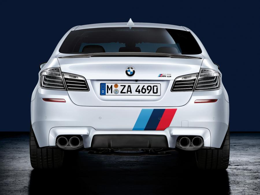  BMW M5 Performance Accessories 2013 года  (фото 2 из 6)